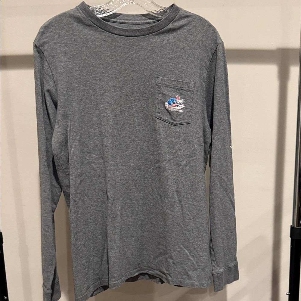 Vineyard Vines Gray Long Sleeve T-Shirt with Pocket